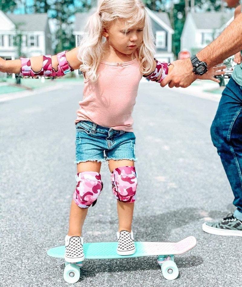 [1st Gen.] Innovative Soft Kids Elbow and Knee Pads with Bike Gloves (Pink Camouflage) - Image 6