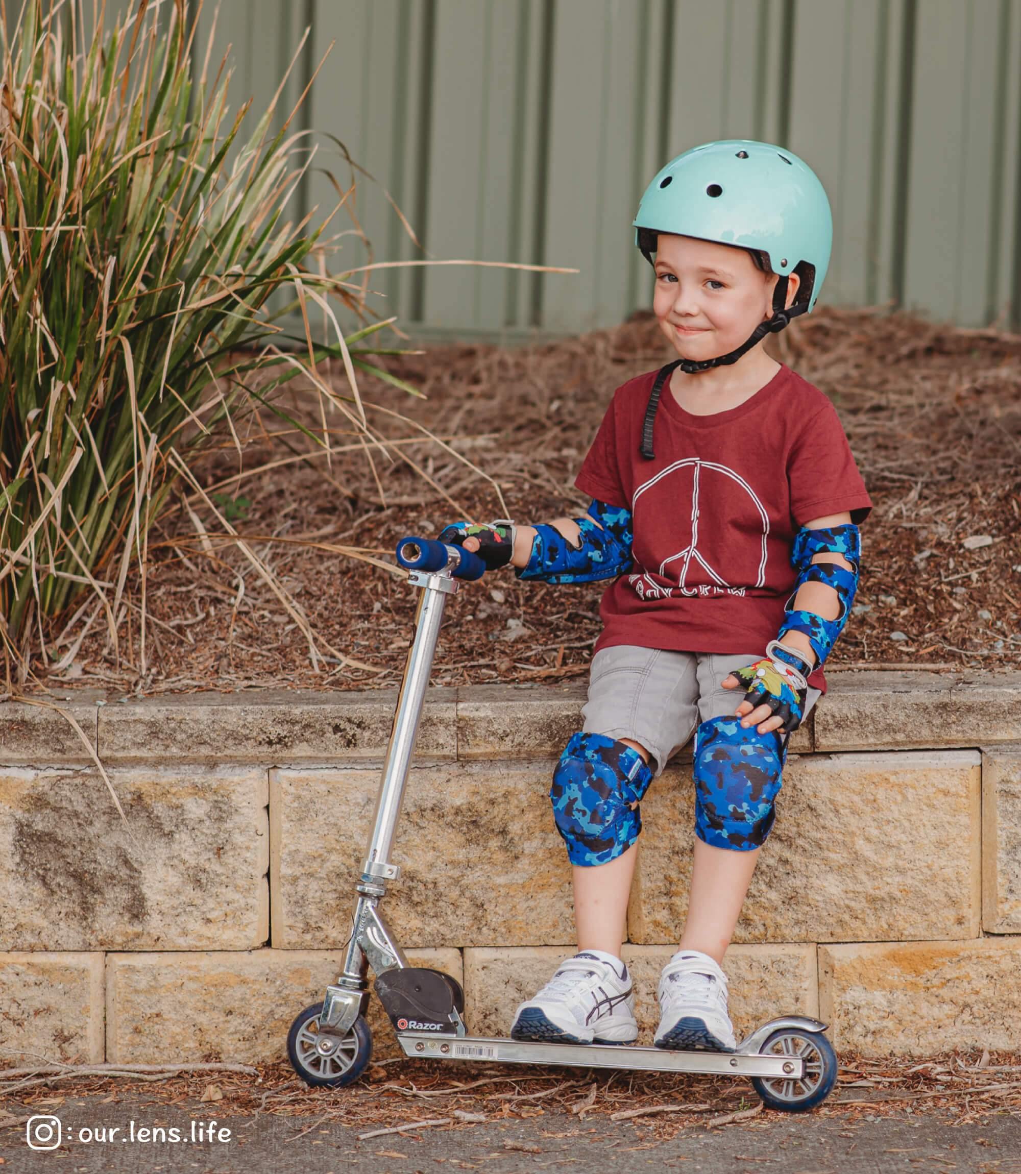 (The Flash) Kids Bike Gloves - Image 6